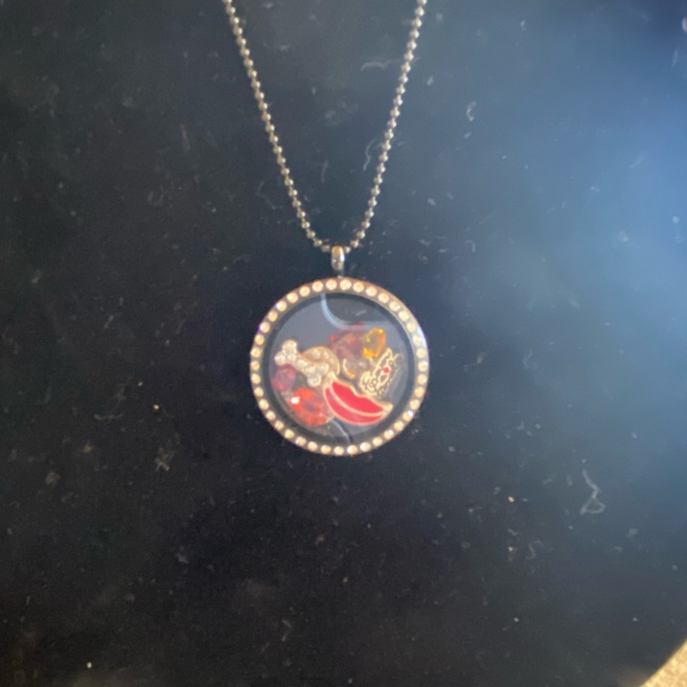 Origami Owl necklace